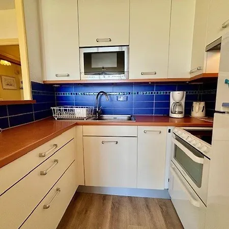 Apartment - 35m² - Balcon - Parking - Animaux Admis - Fr-1-478-97 *
